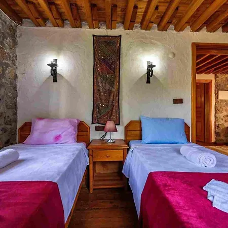 Villa 5 Star With 2 Bedrooms, 1027 Fethiye